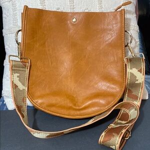 Brown Leather Shoulder Bag with Luxurious Gold Strap